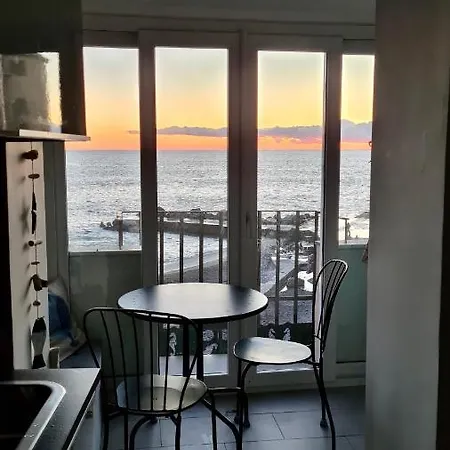 Apartamento Flat Beachfront Camogli