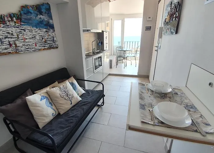 Flat Beachfront Lejlighed