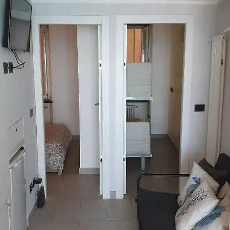 Flat Beachfront *