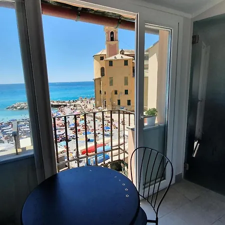 Flat Beachfront Camogli